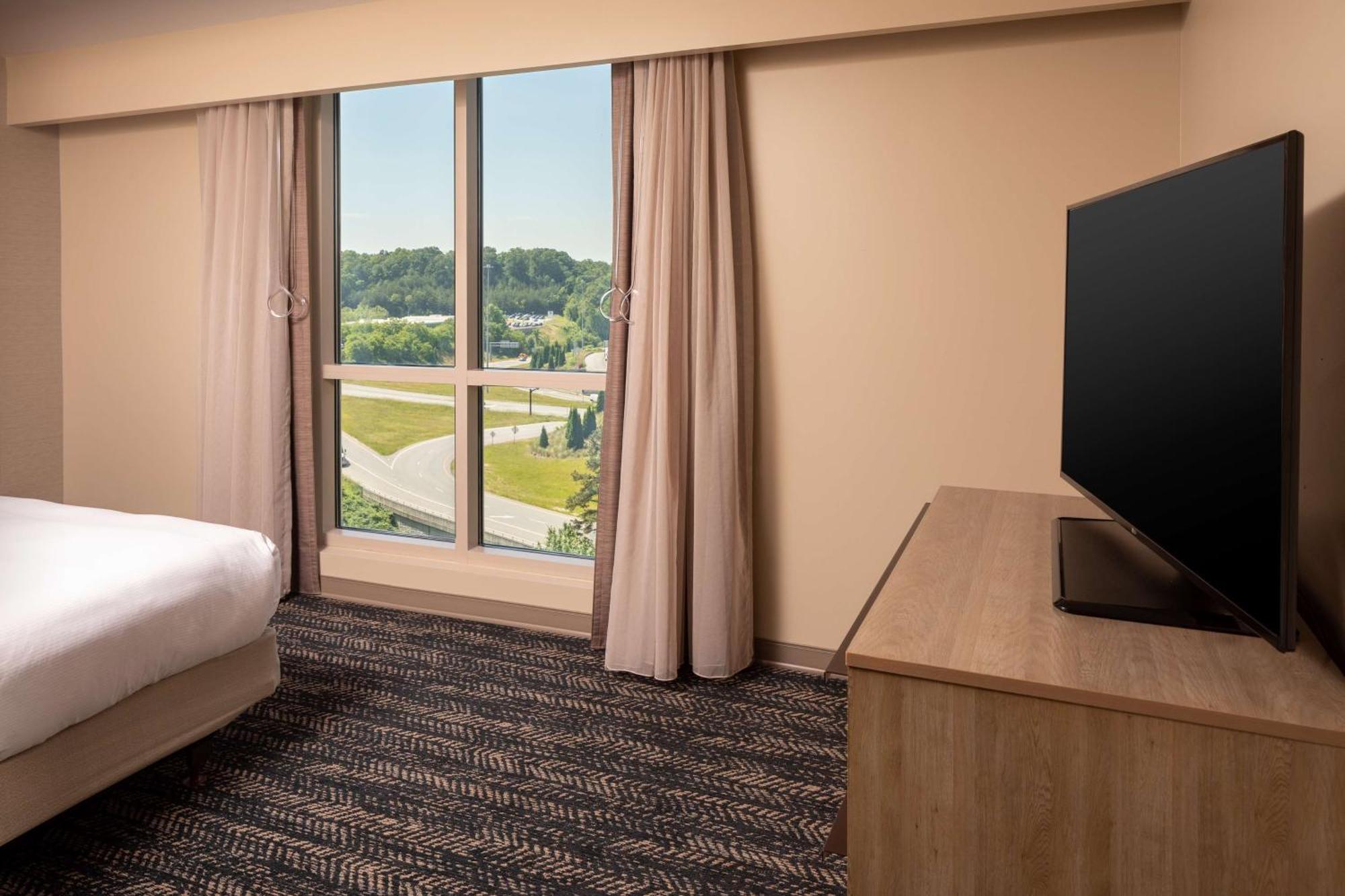 Hilton Asheville Biltmore Park Bagian luar foto