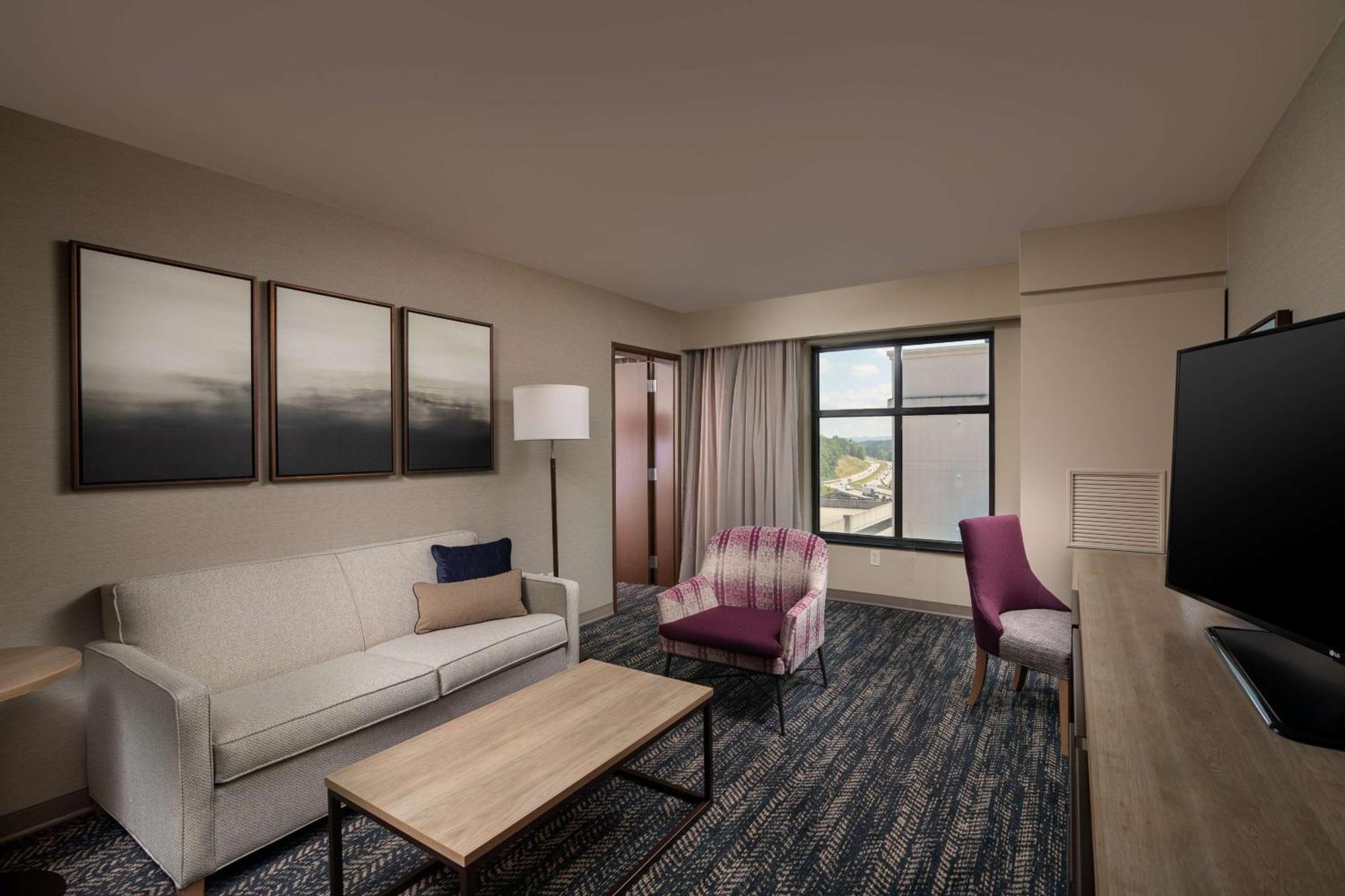 Hilton Asheville Biltmore Park Bagian luar foto