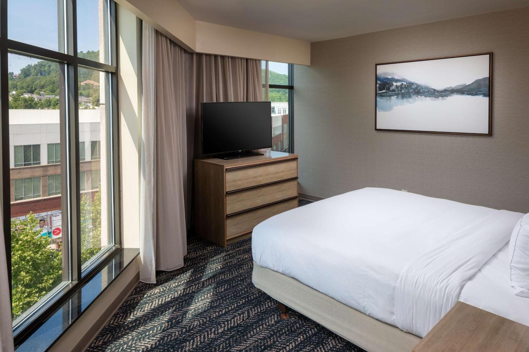 Hilton Asheville Biltmore Park Bagian luar foto