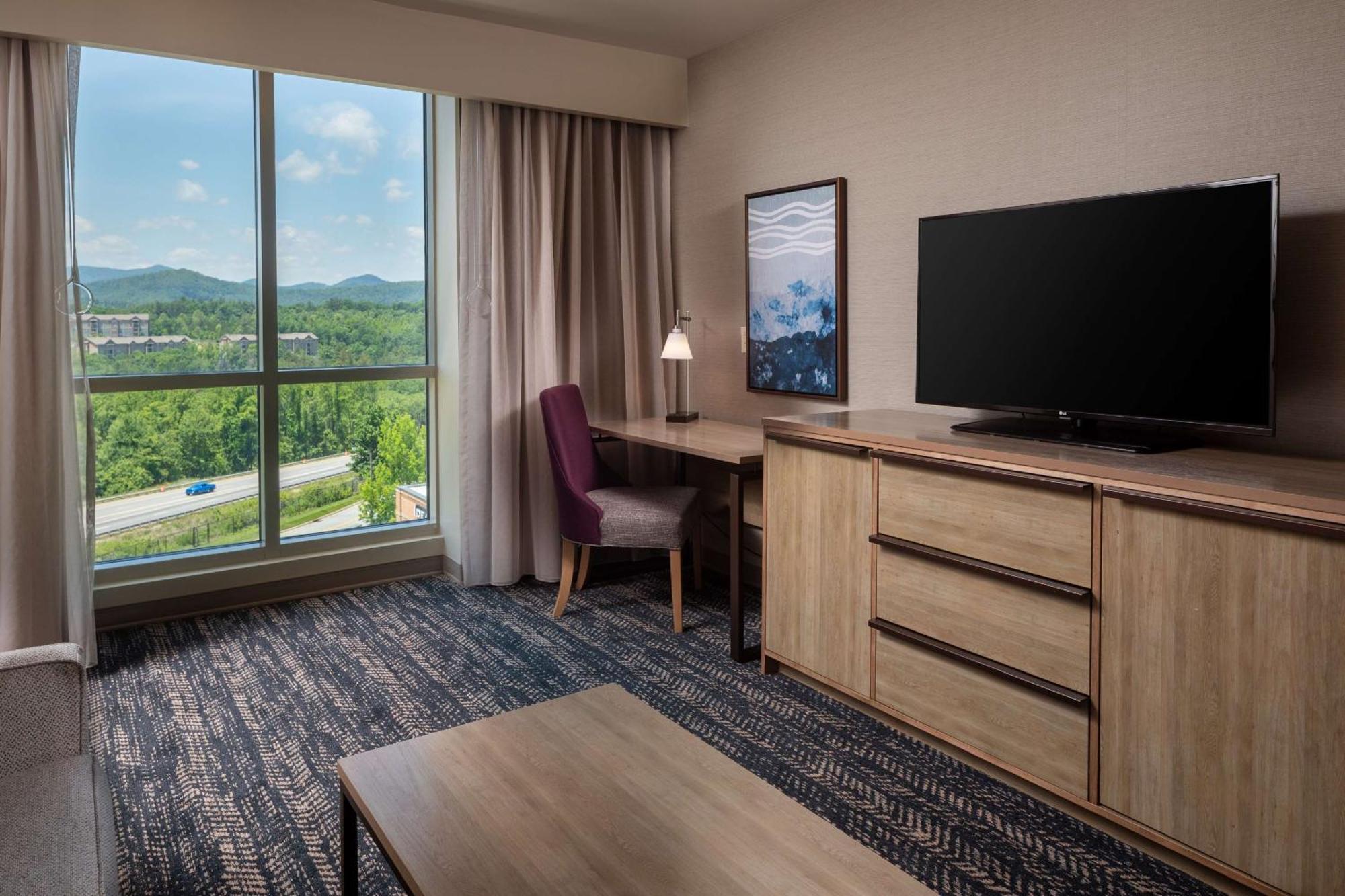Hilton Asheville Biltmore Park Bagian luar foto