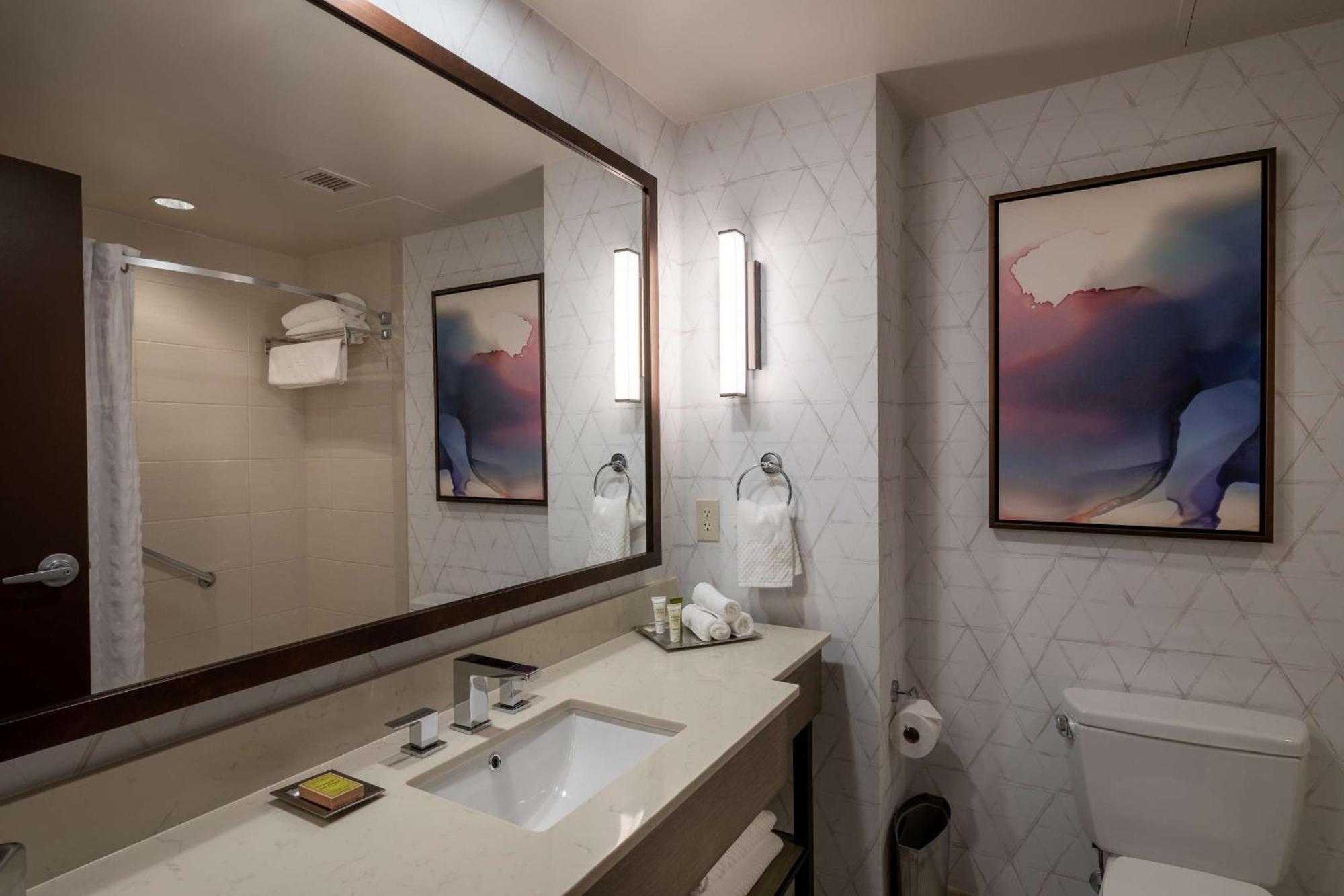 Hilton Asheville Biltmore Park Bagian luar foto