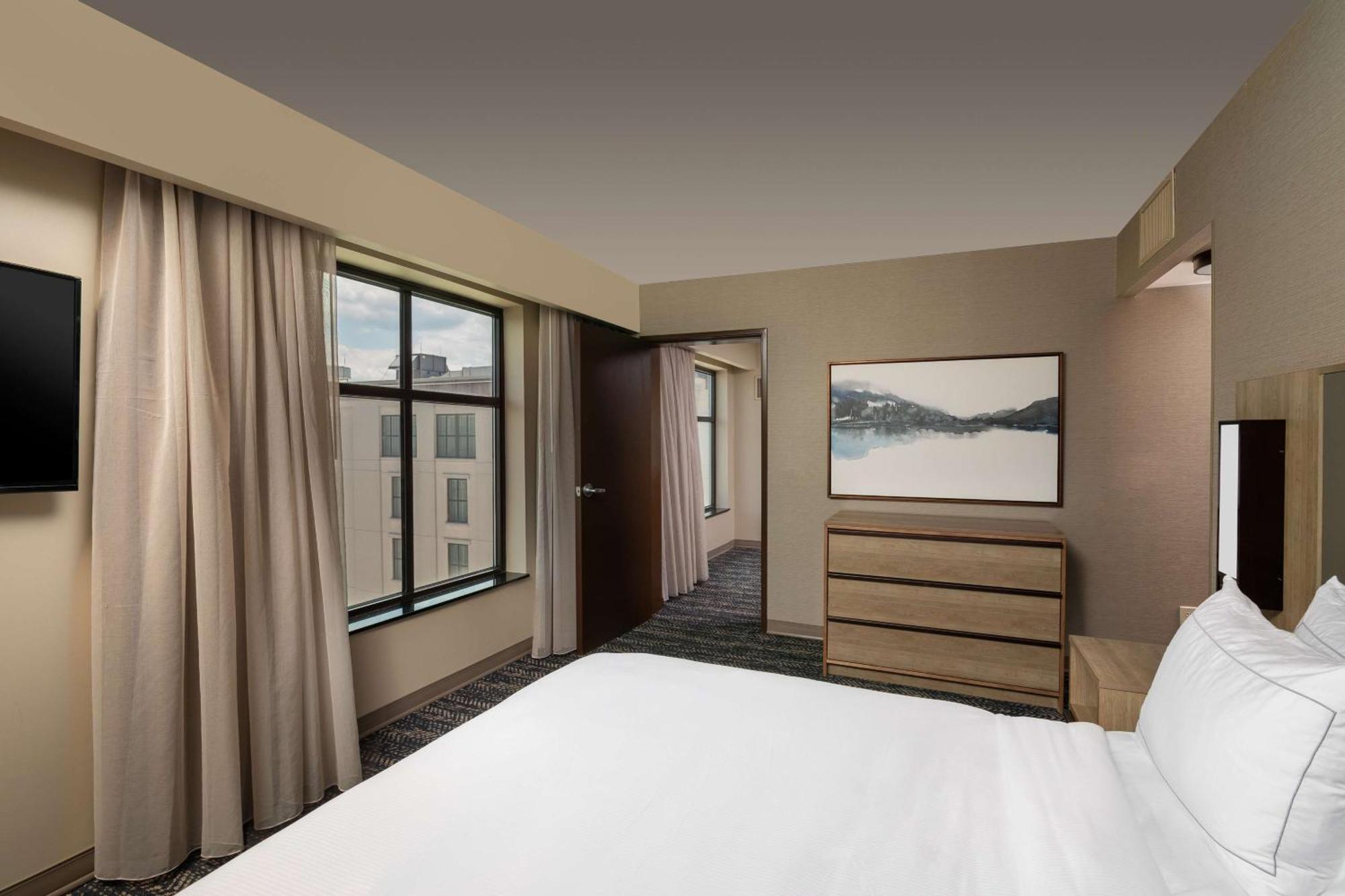 Hilton Asheville Biltmore Park Bagian luar foto